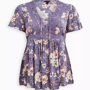 Torrid Purple Babydoll Crinkle Gauze Crochet Inset Floral Lace-Up Top Size 4